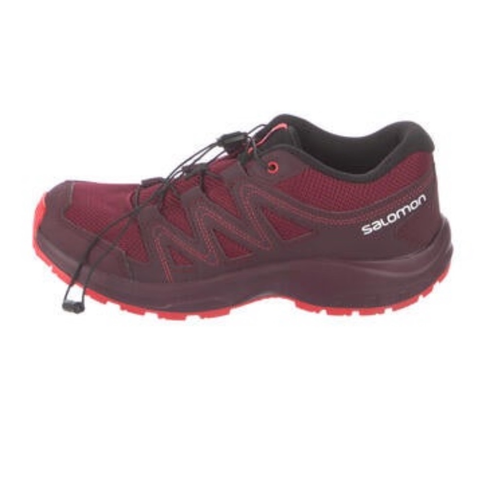 Salomon Low Top Sneakers